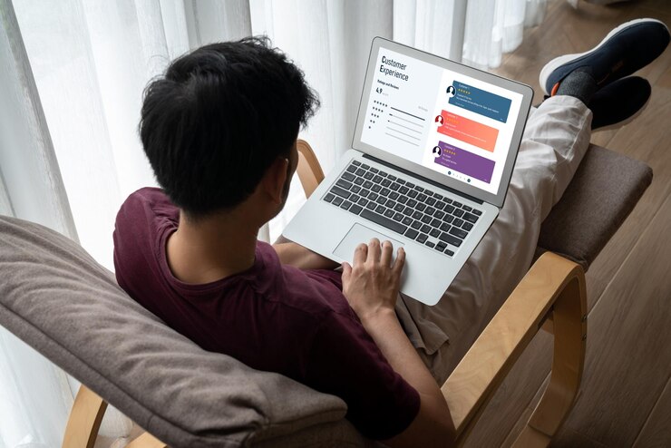 How to Start a Tech Blog in 2025